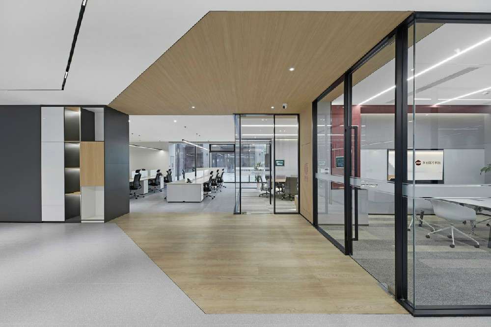 1661996624311218.jpg 好的鄭州辦公室裝修的風(fēng)水設(shè)計(jì)規(guī)則.jpg